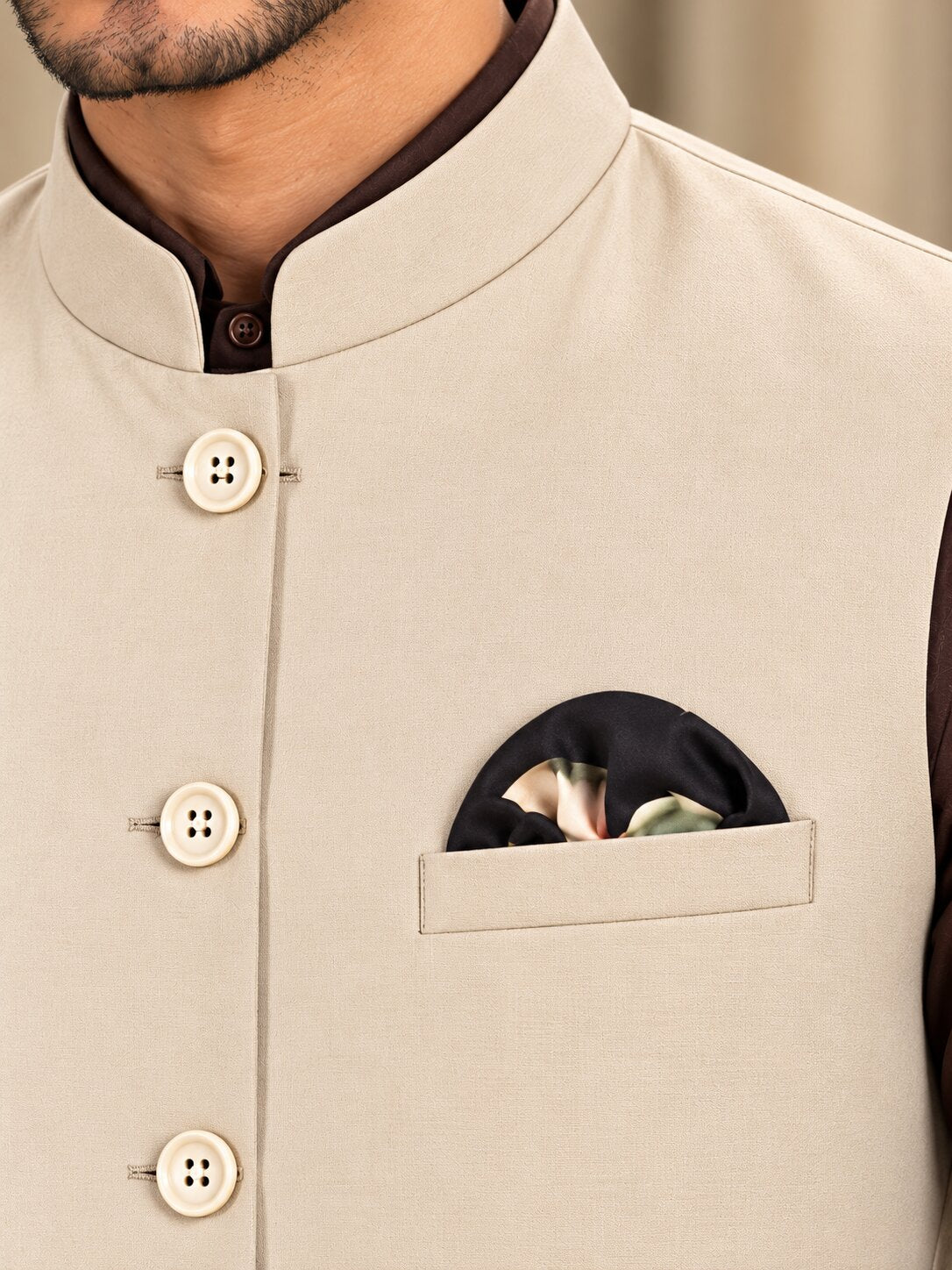Men Fawn Solid Nehru Jacket (Bundi)