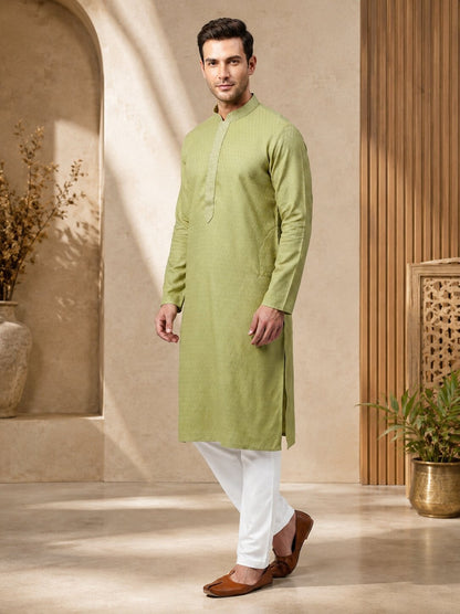 Men’s Pista Textured Kurta Pajama