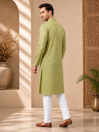 Men’s Pista Textured Kurta Pajama