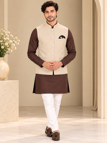 Men Fawn Solid Nehru Jacket (Bundi)